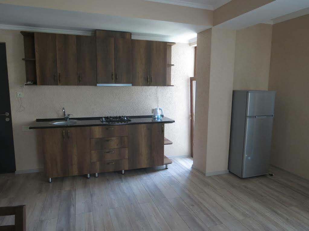 G&G Hotel Tbilisi Buitenkant foto
